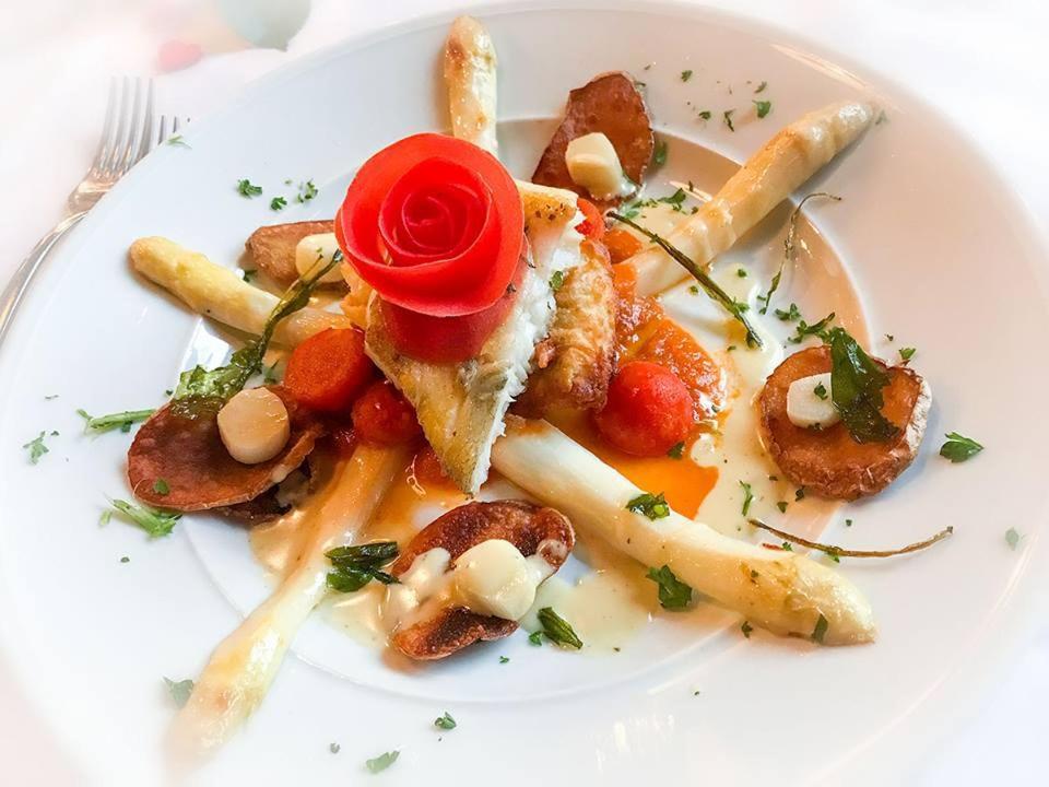 Aparthotel Peerless Dine Хайденхайм ан дер Бренц Екстериор снимка