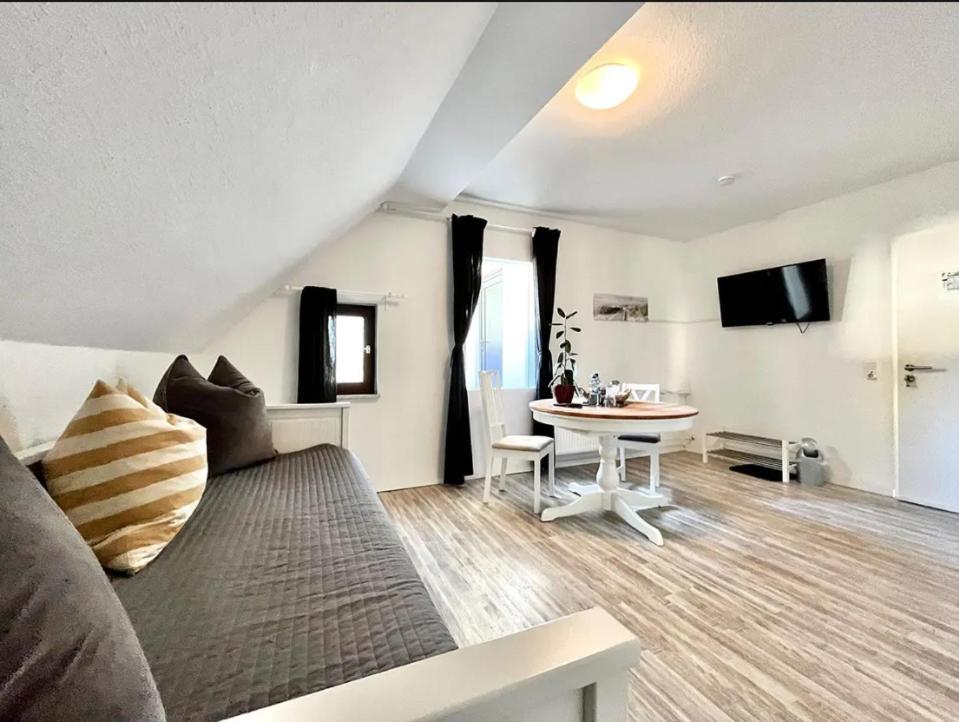 Aparthotel Peerless Dine Хайденхайм ан дер Бренц Екстериор снимка